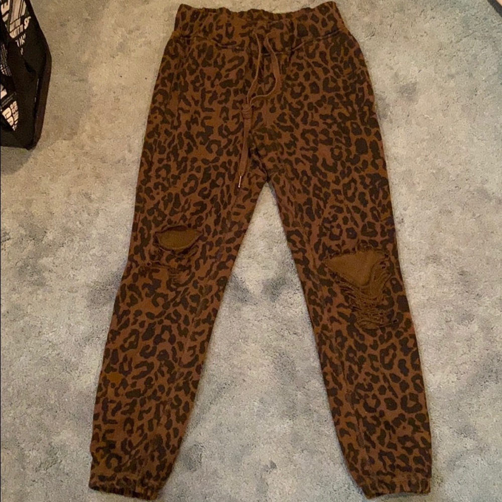Leopard ripped jogger pants! So cute